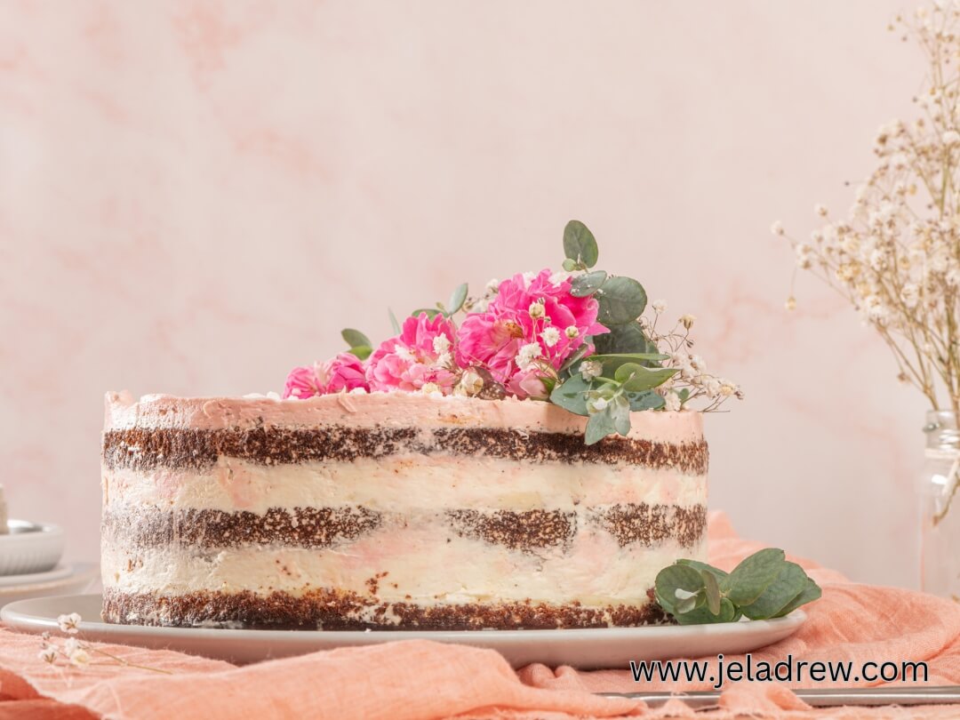 Naked-baby-shower-cake