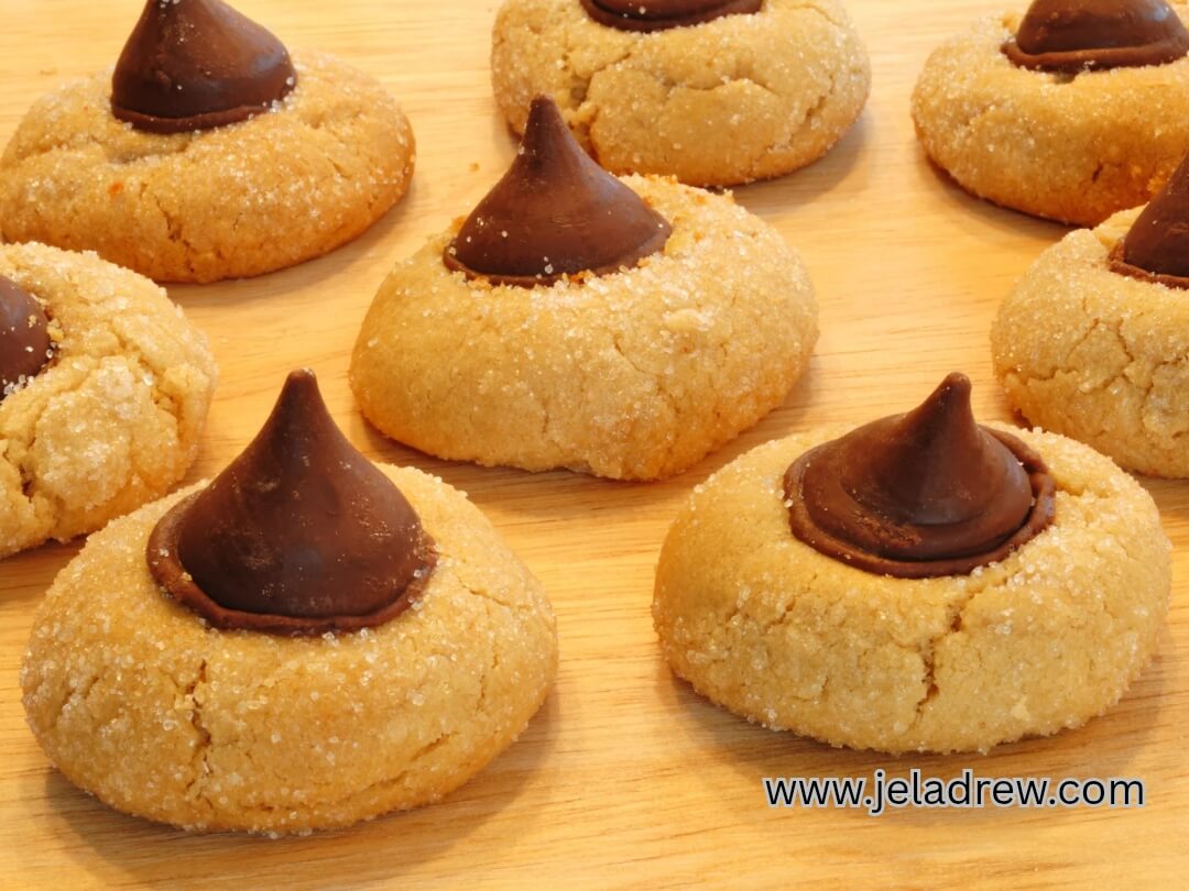 Peanut-butter-cookies-easy-Christmas-dessert