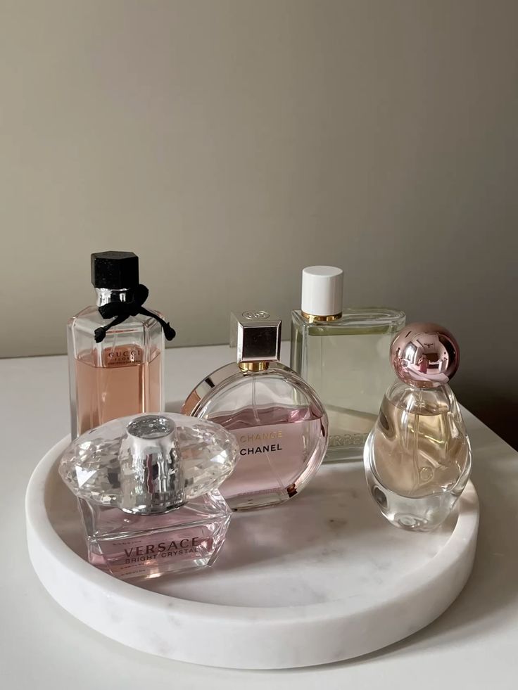Perfume-display-tray