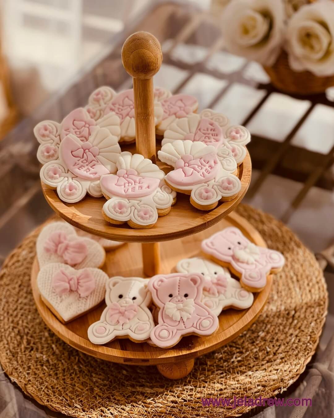 Sugar-cookies-17-Baby-Shower-Dessert 