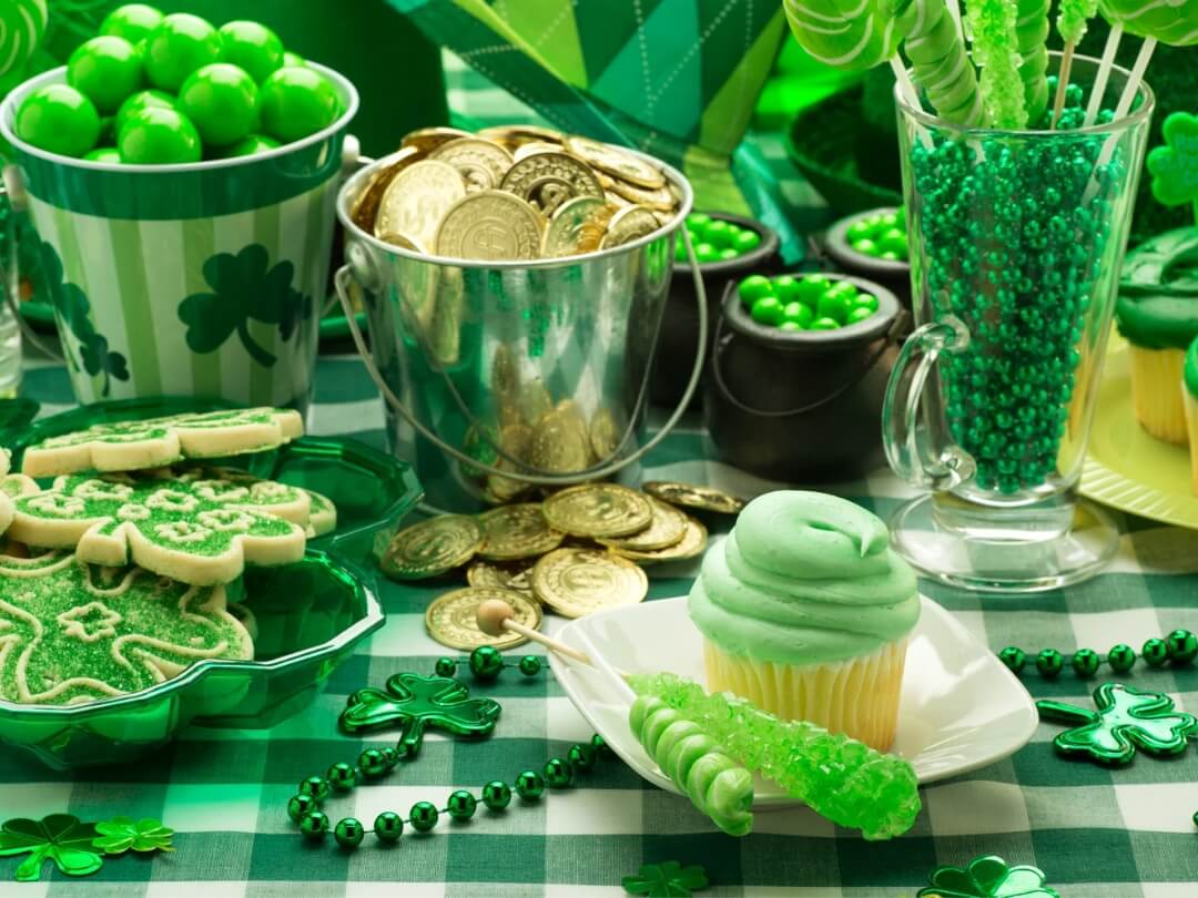 Pot-of-gold-candy-St-Patric's-Day