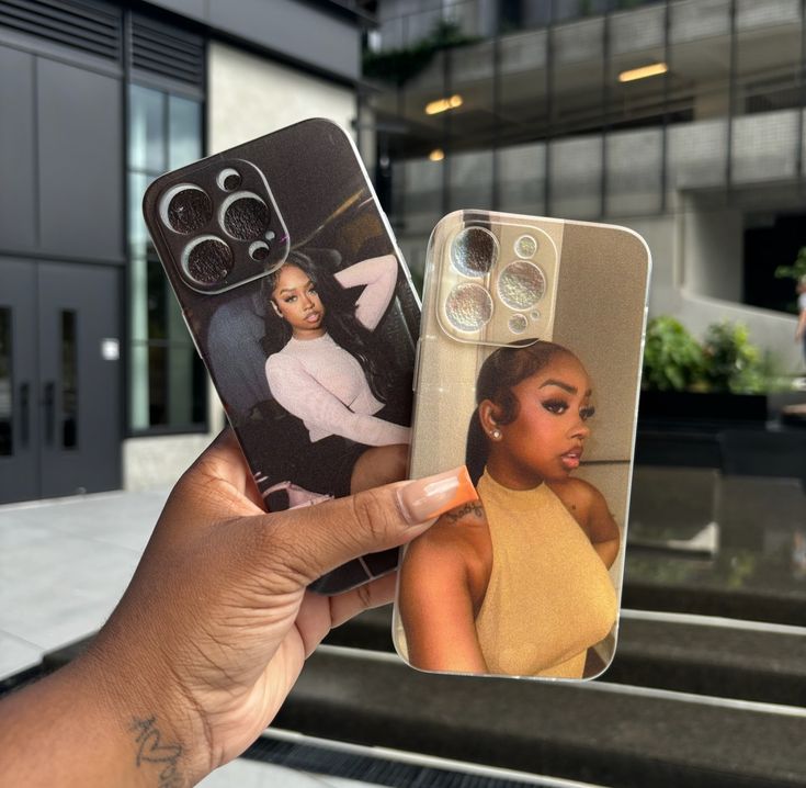 Customized-phone-case-unforgettable-Valentine's-day-gift-ideas