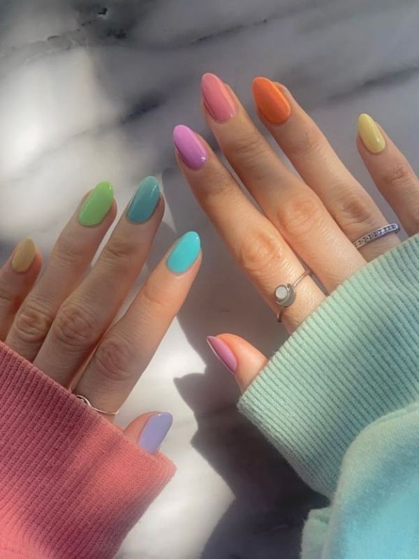 Cute-Back-to-School-Nail-Designs-Teens Will-Adore