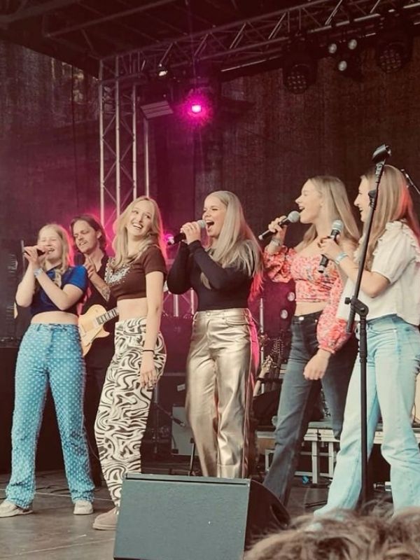 Graduation-Party-Activities