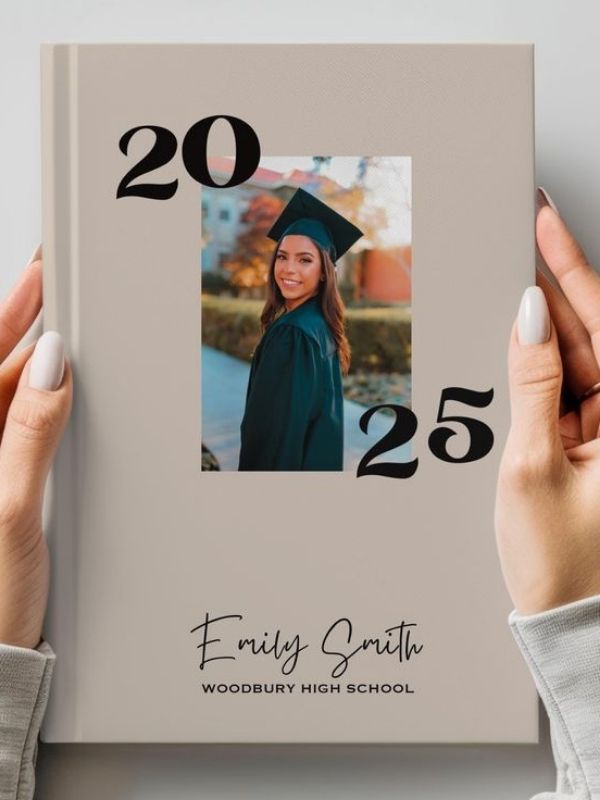 Graduation-Party-Gift-Ideas