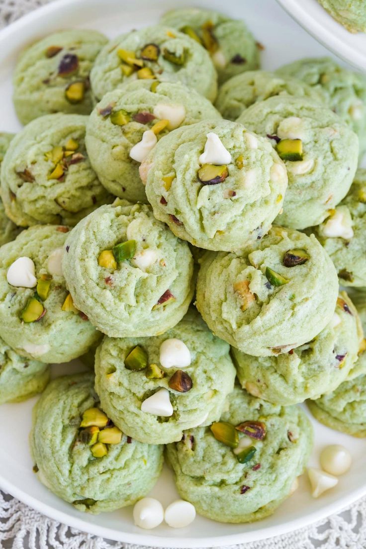 Pistachio-macadamia-nut