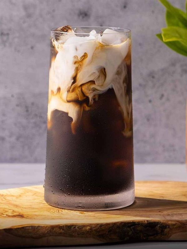 Starbucks-Drinks-You-Have-to-Try-This-Season