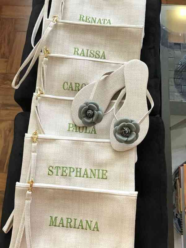 Creative-Bachelorette-Gift-Bag-Ideas-for-Your-Brid-for-Your-Brid