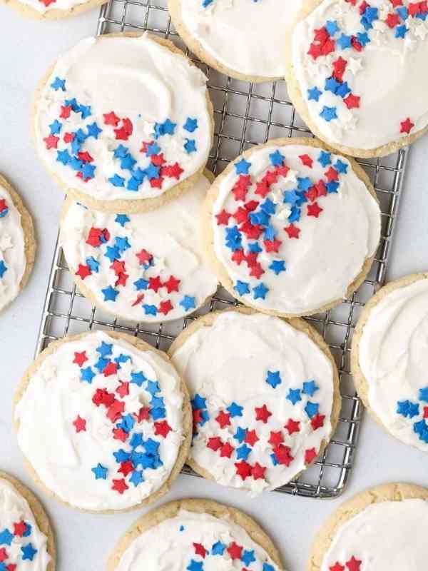 4th-of-July-Desserts-and-Drinks