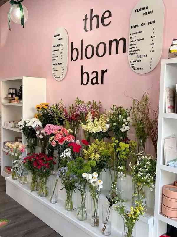 Bridal-Shower-Flower-Bar-Ideas