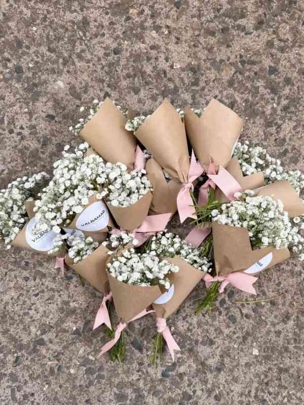 Bridal-Shower-Flower-Bar-Ideas