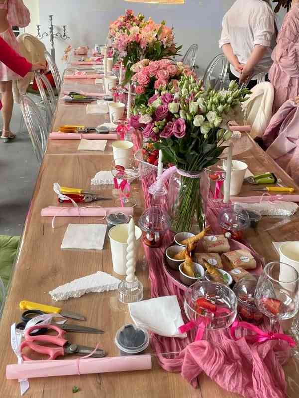 Bridal-Shower-Flower-Bar-Ideas