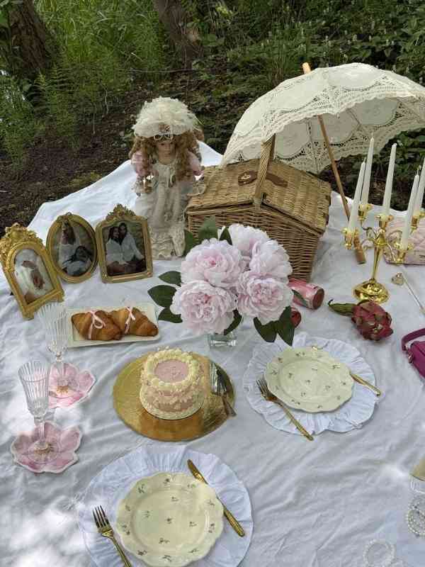 Cute-Spring-Picnic-Ideas-for-a-Romantic