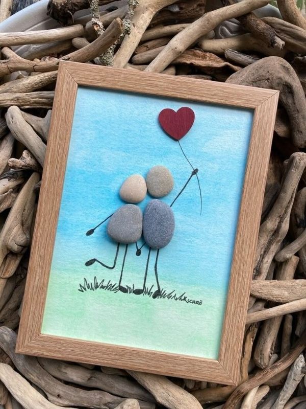 DIY-Rock-Picture-Frame-Craft-for-Father’s-Day
