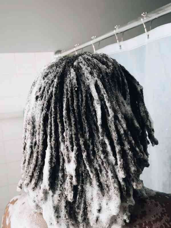 Easy-Guide-to-Washing-Starter-Locs