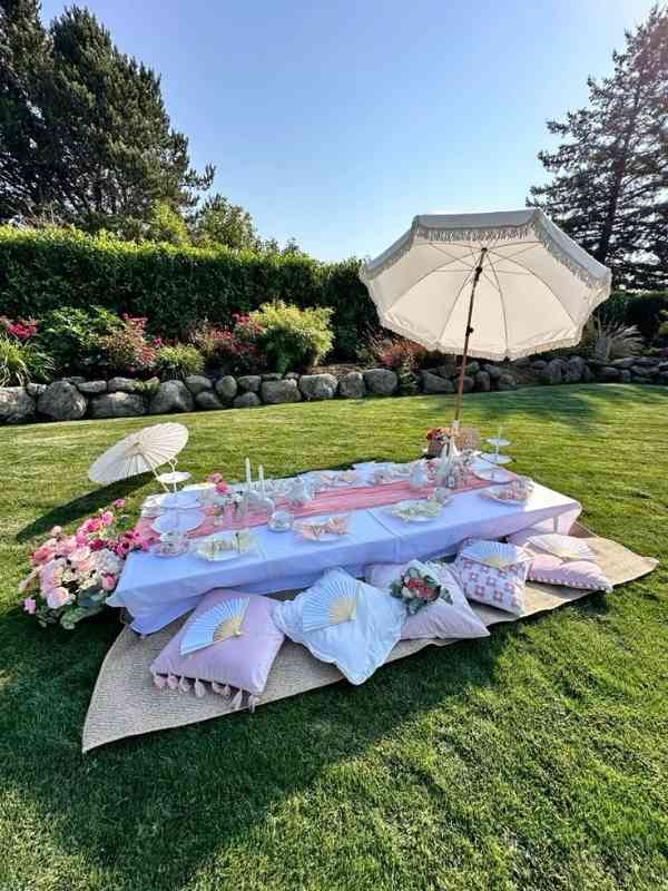 Garden-Bridal-Shower-Decor-Ideas