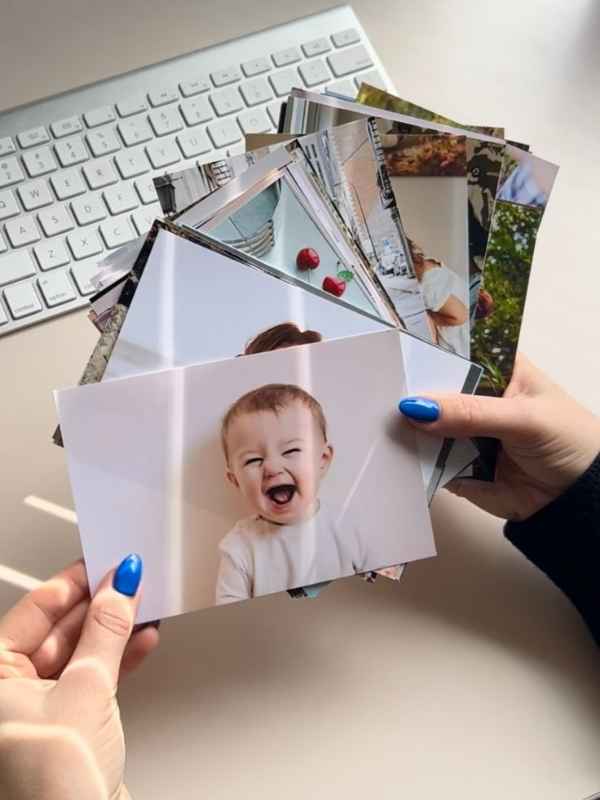 How-to-Make-a-Summer-Scrapbook