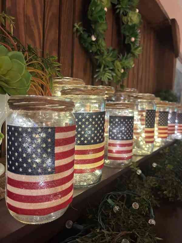 Patriotic-Table-Decor-and-Backdrop-Ideas