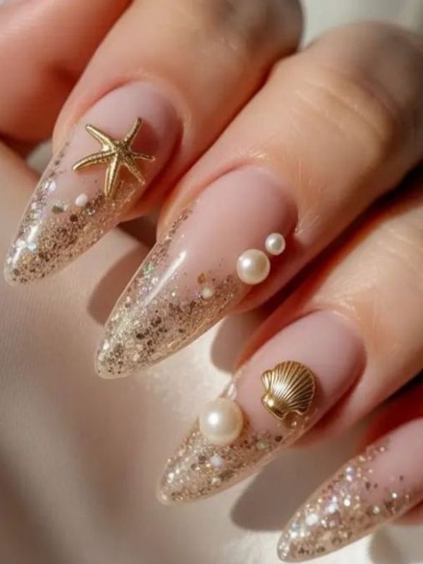 Summer-Wedding-Nail-Ideas-for-Beach-Brides