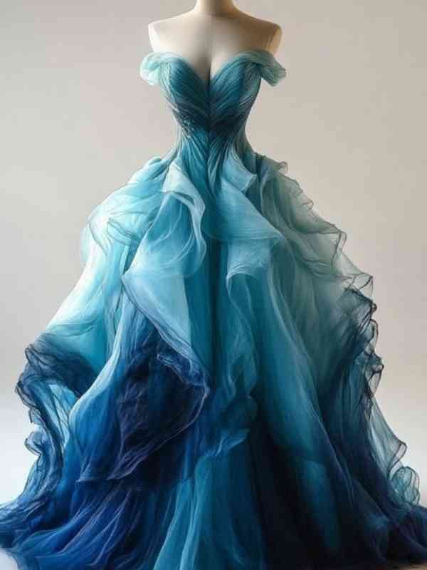 Trending-Prom-Dresses-Everyone-Is-Obsessed-With
