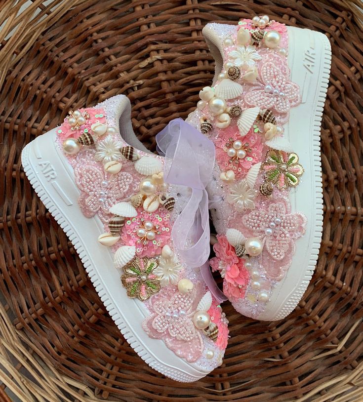 A-teenager-holding-a-smartphone-displaying-a-creative-custom-Spotify-music-playlist. A-creative-flat-lay-of-modern-prom-accessories-including-a-floral-corsage-and-stylish-sneakers.