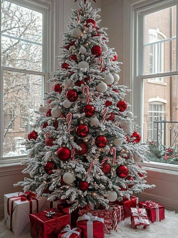 Christmas-Tree-Themes-for-2026