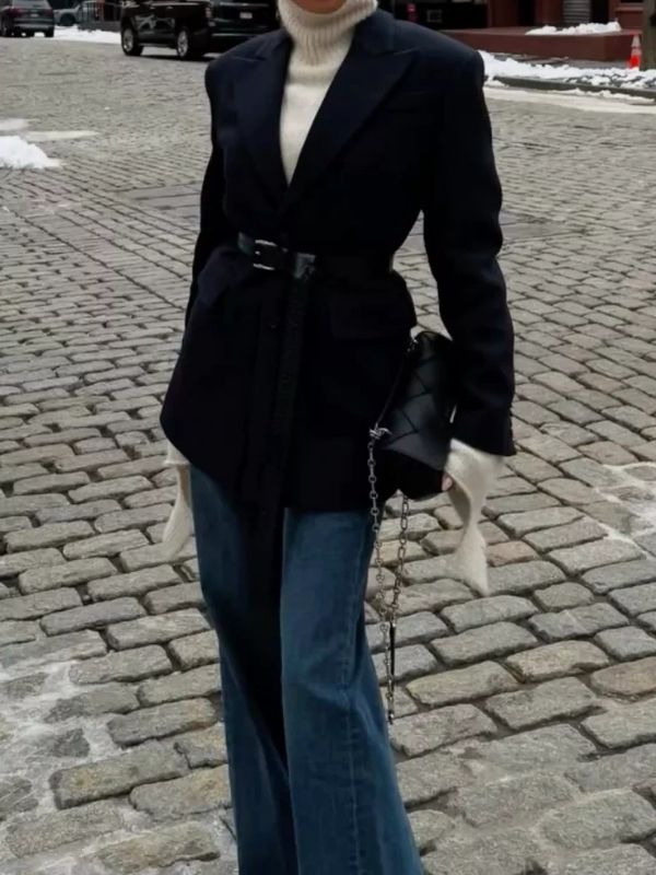 Cozy-Winter-Outfit-for-Women-Over-40