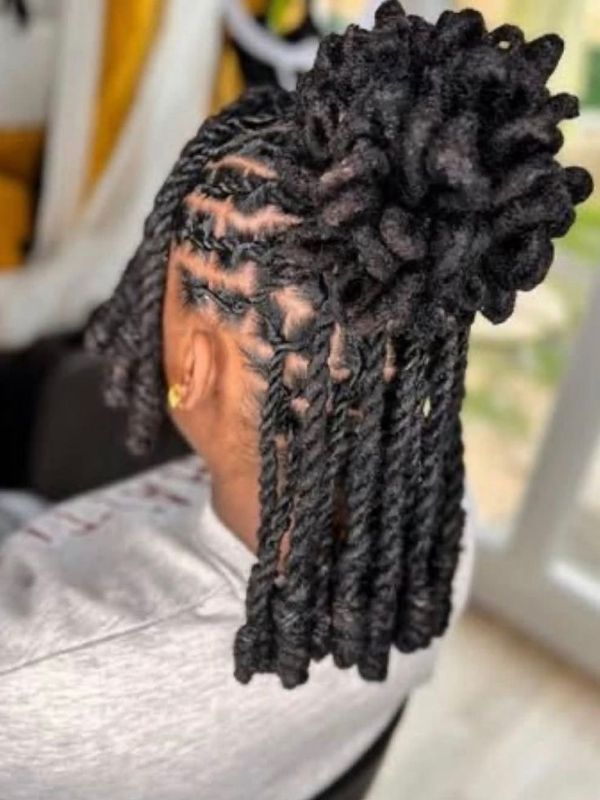 Cute-Birthday-Loc-Hairstyles-for-Women