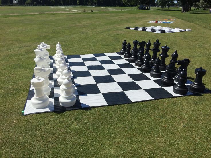 giant-board-games-office-holiday-party-team-fun
