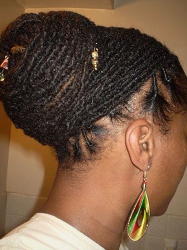Graduation-Loc-Styles-That-Fit-Under-a-Cap
