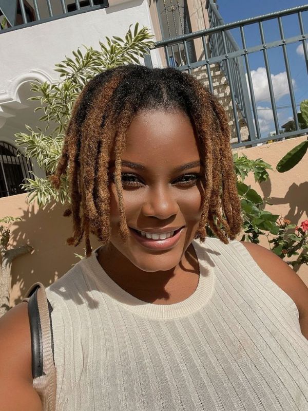 How-to-Get-Rid-of-Dandruff-in-Locs-Naturally
