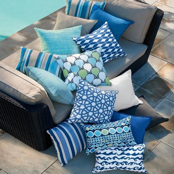 organic-fabric-outdoor-cushions-patio-seating