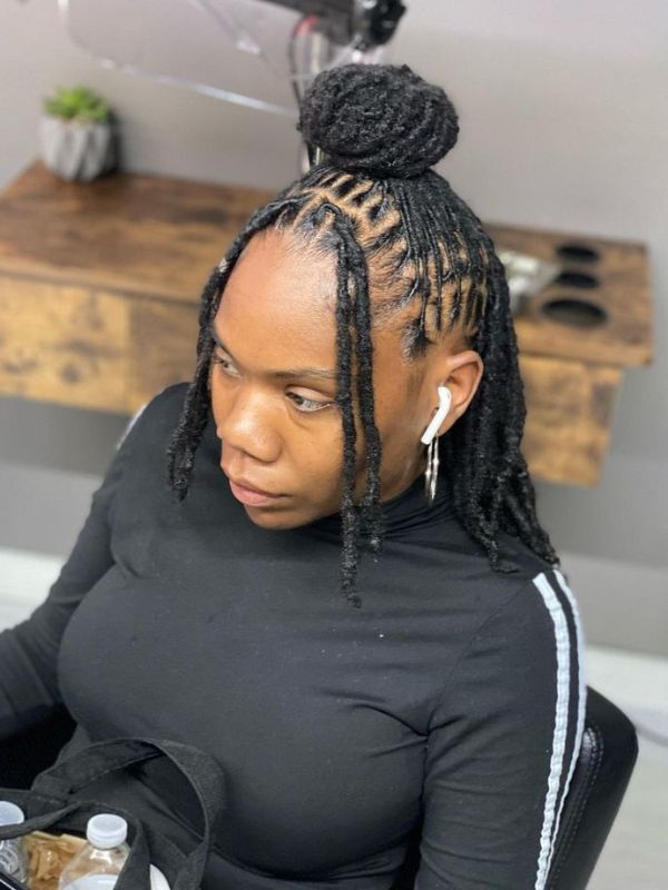 Romantic-Soft-Loc-Hairstyles-for-Date-Night