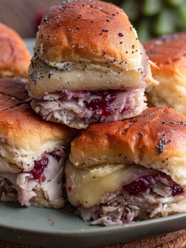 Thanksgiving-Leftover-Recipes-Everyone-Will-Love