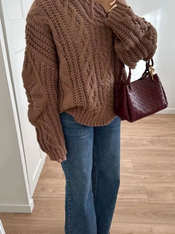 Thanksgiving-Outfit-Ideas-for-Family-Dinner