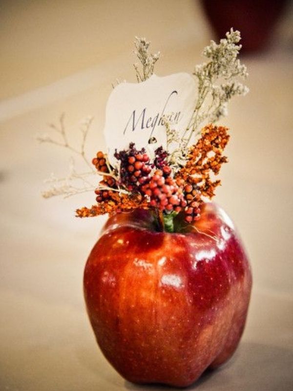 Thanksgiving-Place-Card-Ideas-for-Guests