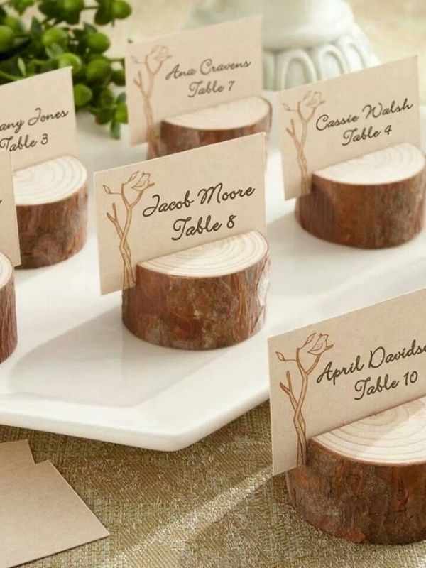 Thanksgiving-Place-Card-Ideas-for-Guests