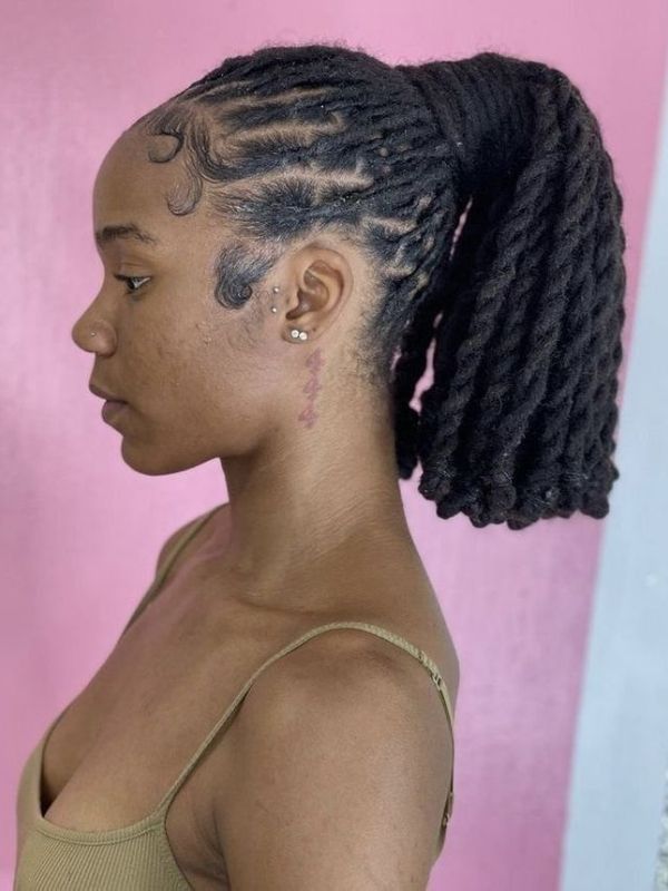 Trendy-Fall-Loc-Hairstyles-for-Women
