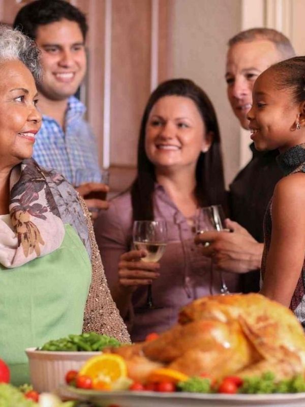 Best-Thanksgiving-Games-to-Play-with-Family-and-Friends-at-Home