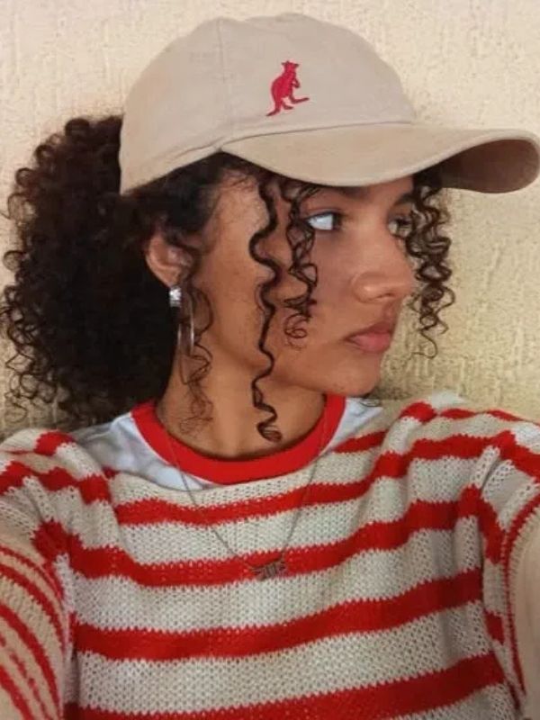 Caps
