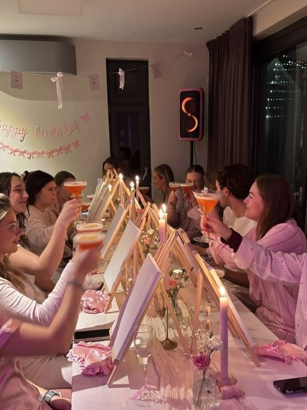 Cute-Sober-Paint-and-Sip-Night-Ideas-for-Adults