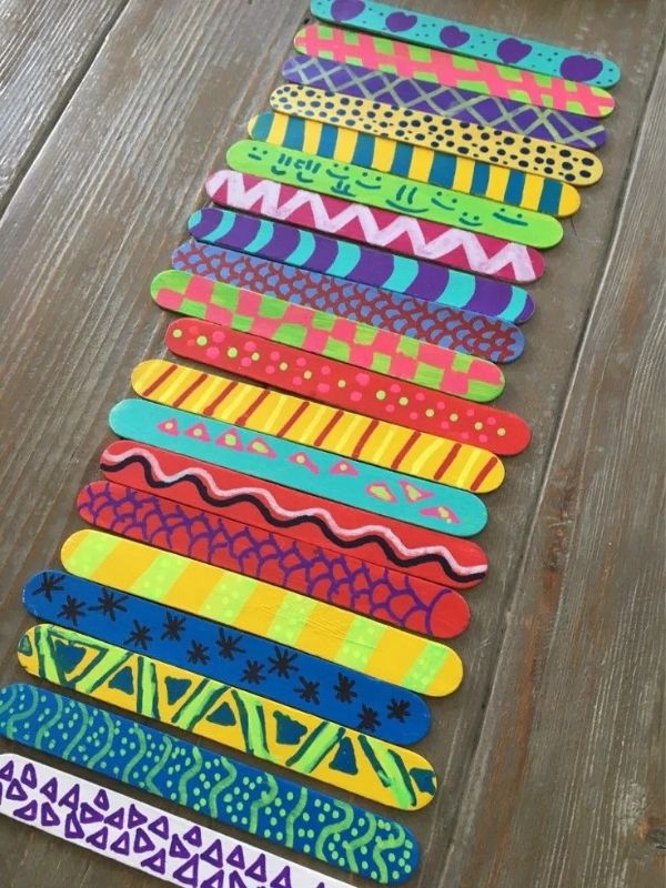 Easy-Popsicle-Stick-Craft-Ideas-for-Kids-and-Adults-to-Make-at-Home