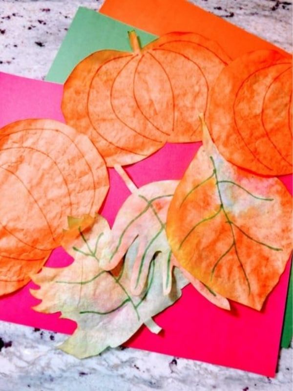 Easy-Thanksgiving-Crafts-for-Kids-and-Adults-to-Make-Together