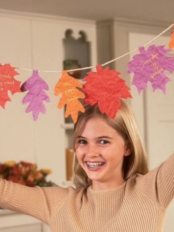Easy-Thanksgiving-Crafts-for-Kids-and-Adults-to-Make-Together
