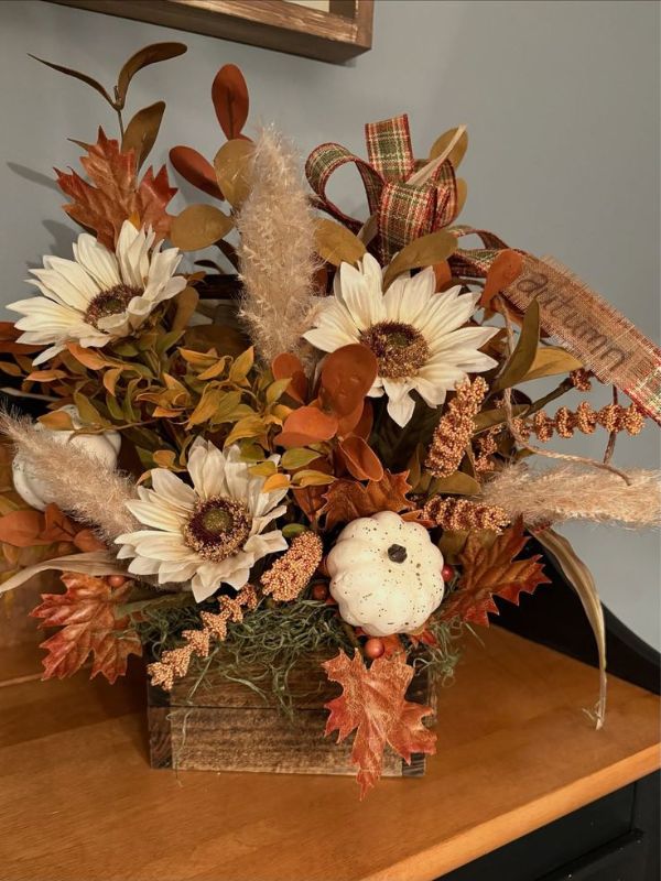 Fall-Centerpiece-Ideas-for-Dining-Table-Decor