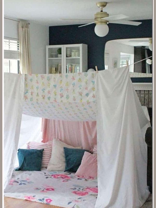 Fun-Indoor-Activities-to-Keep-Toddlers-Busy-at-Home-All-Day