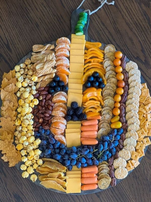 Spooky-Halloween-Charcuterie-Board-Ideas