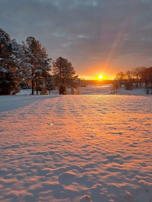 Winter-Bucket-List-and-Date-Ideas