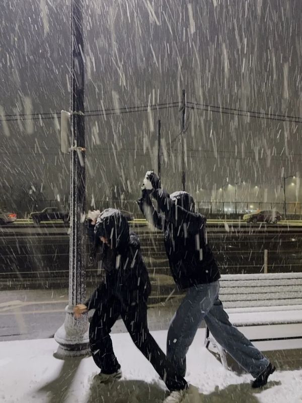 Winter-Bucket-List-and-Date-Ideas