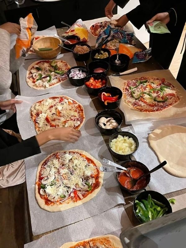 Backyard-Party-Ideas-For-Adults-on-a-Budget